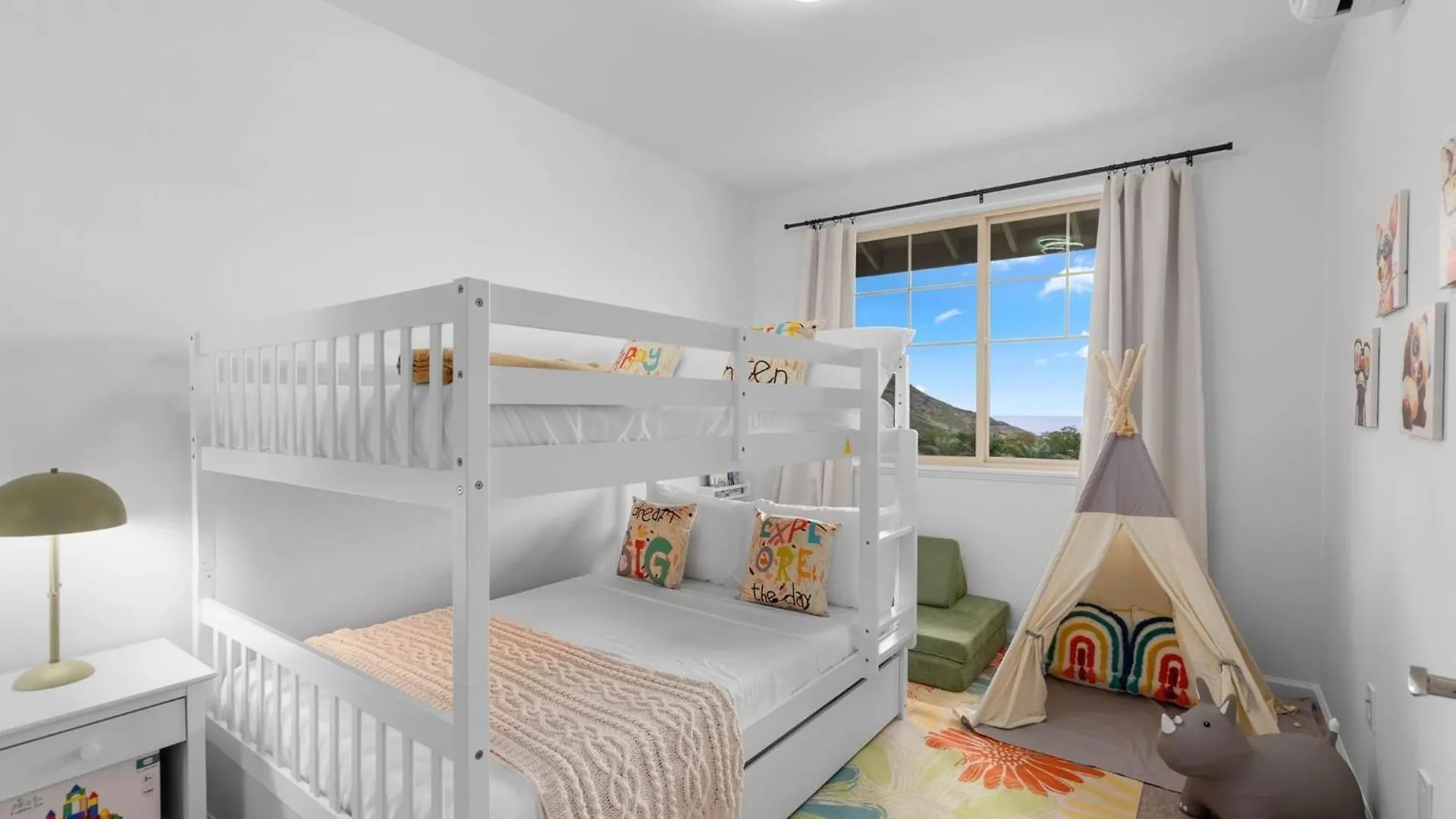 Lealea By Avantstay Ocean Mountain Views Waianae United States