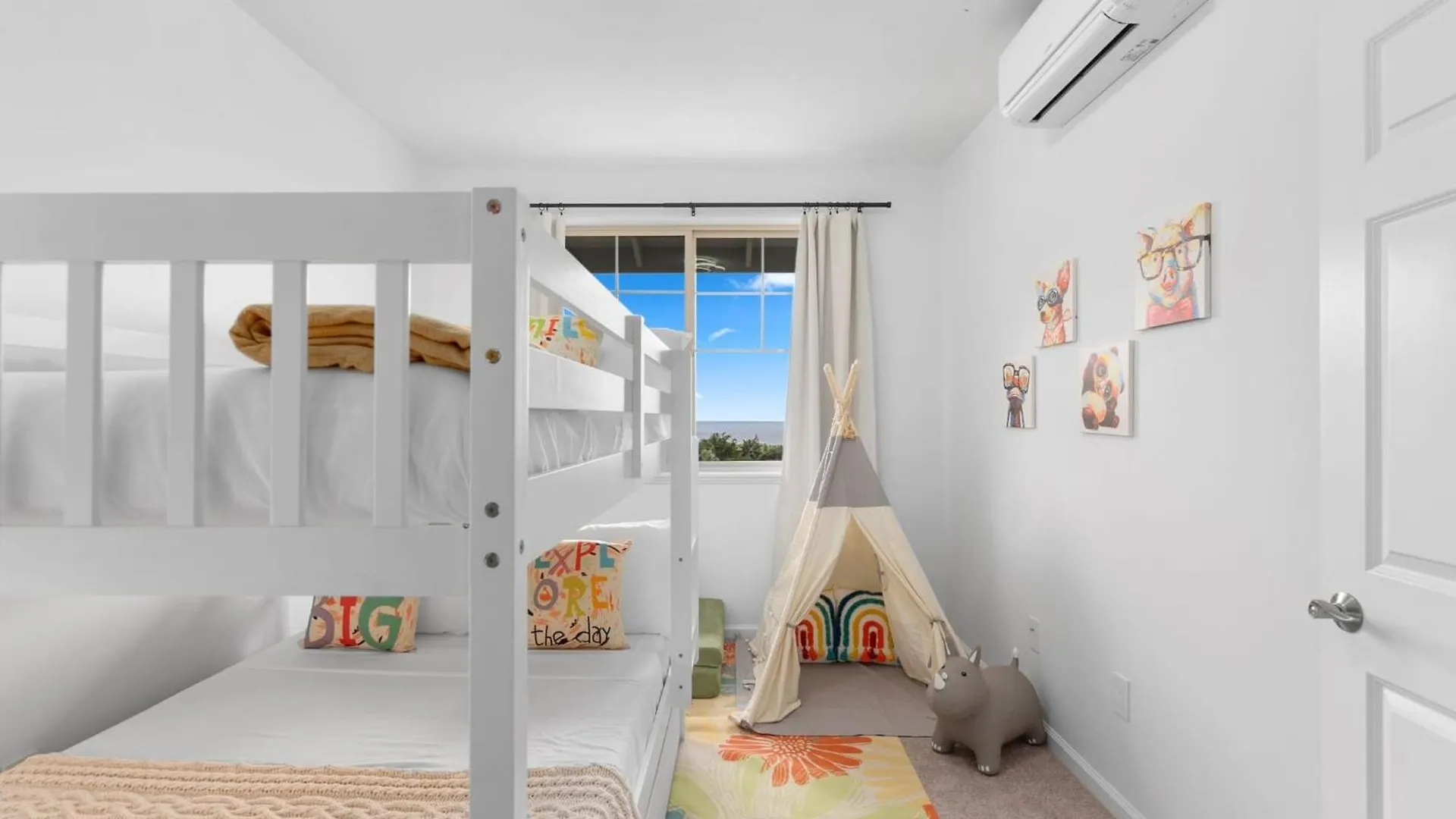 Lealea By Avantstay Ocean Mountain Views Waianae Holiday home