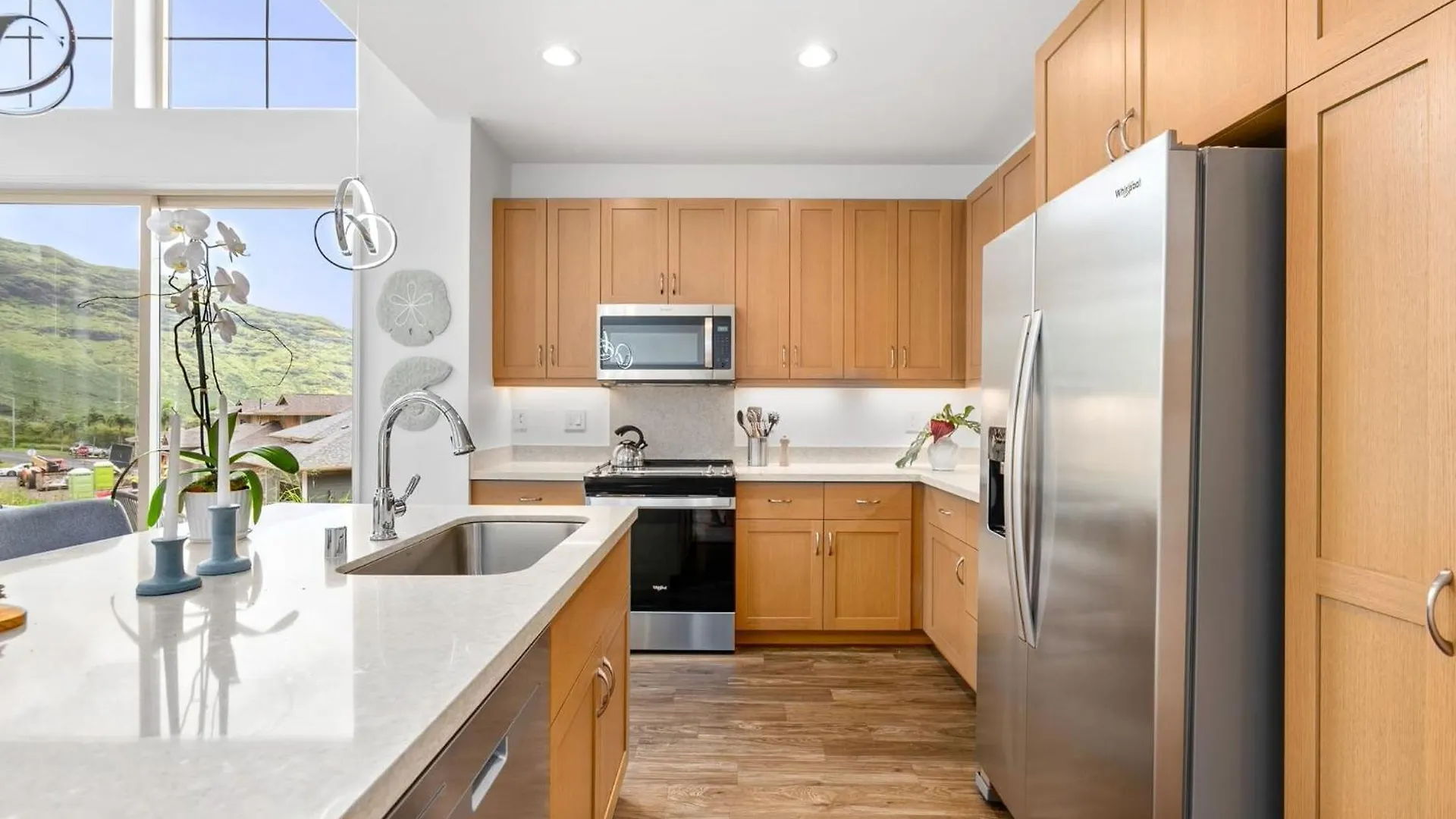 Holiday home Lealea By Avantstay Ocean Mountain Views Waianae United States